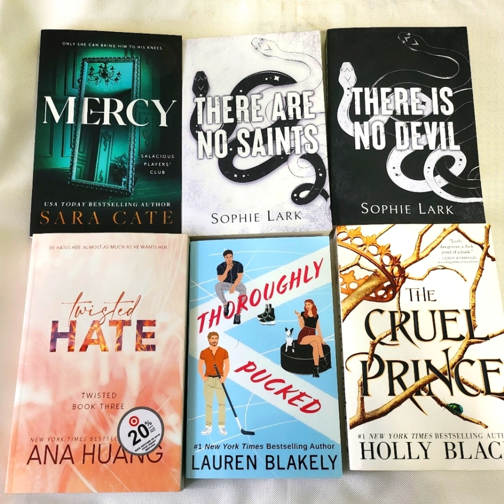 Lot Of 6 Romance Books